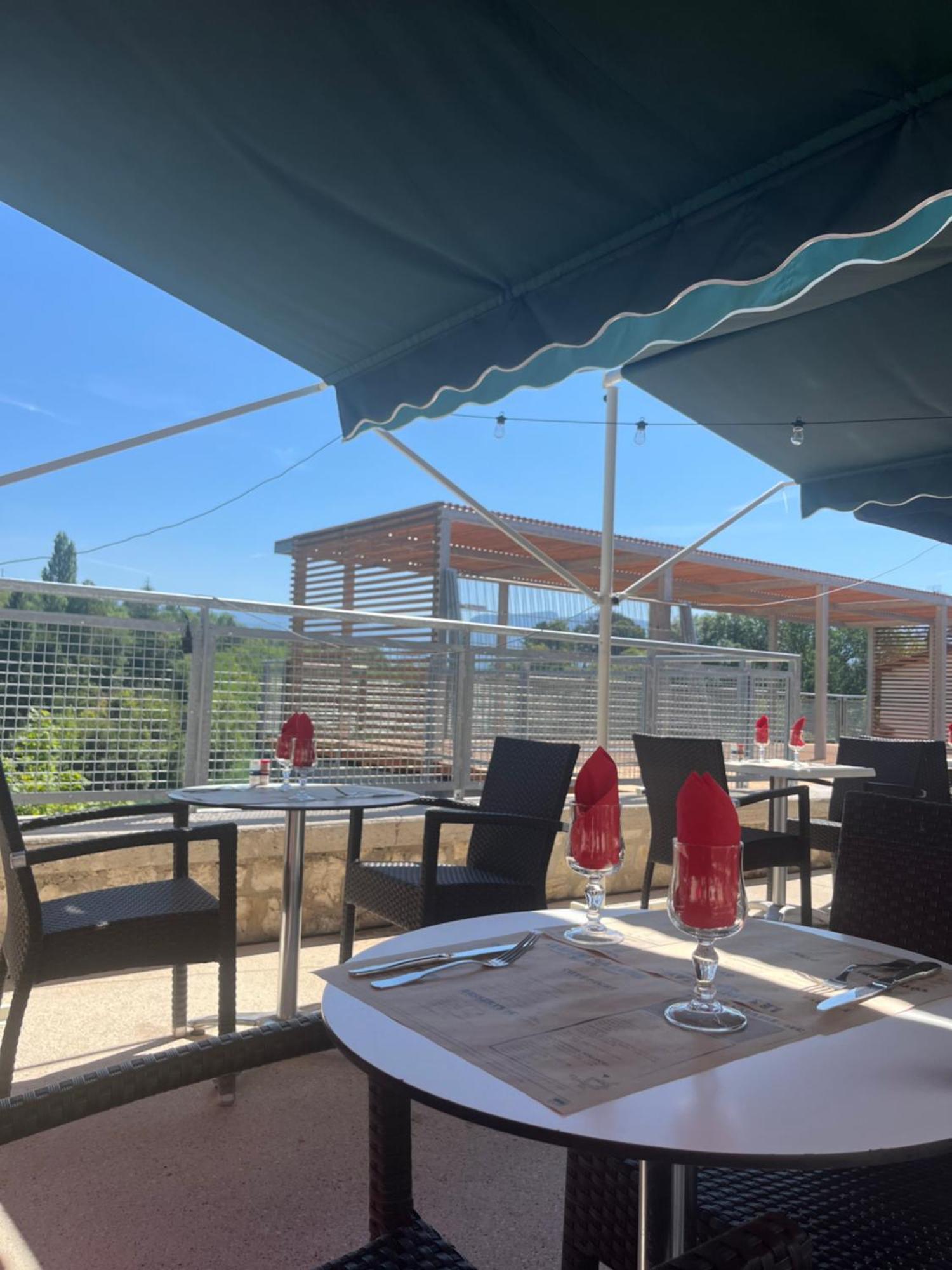 Hotel Restaurant Le Saint Nazaire エクステリア 写真